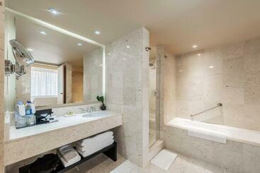 هتل Intercontinental Medellin   Movich, An Ihg