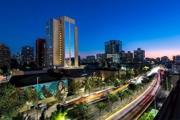هتل Le Méridien Santiago By Marriott