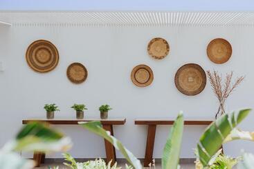 هتل Nissi Beach Resort