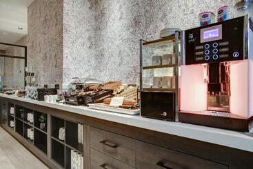 Nyce Hotel Hamburg City, Trademark Collection By Wyndham
