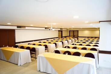 Pop Art Hotel Las Colinas Manizales