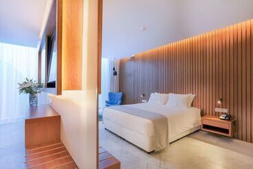 هتل Radisson Beach Resort Larnaca