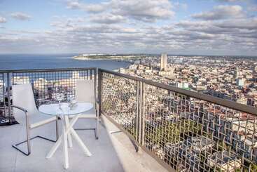 هتل Tryp Habana Libre