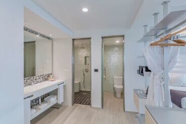 هتل Tryp Habana Libre