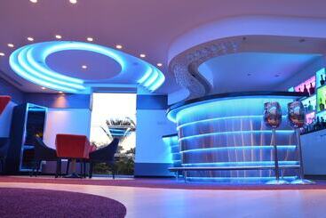 Vassos Nissi Plage Hotel & Spa