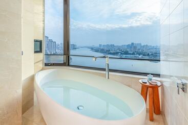 Hotel White Swan