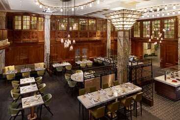 Reichshof Hotel Hamburg