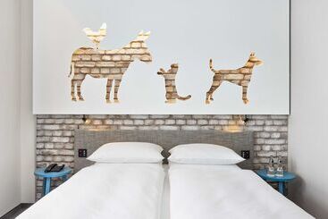 H+ Hotel Bremen