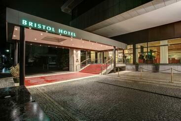 هتل Centro  Bristol