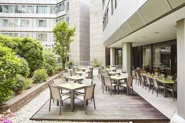 Clayton Hotel Düsseldorf City Centre