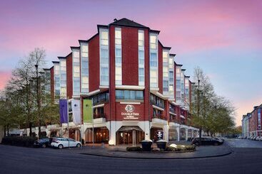 酒店 Doubletree By Hilton Hannover Schweizerhof