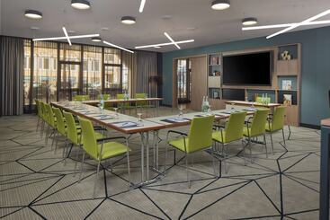 酒店 Doubletree By Hilton Hannover Schweizerhof
