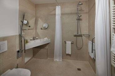 酒店 Doubletree By Hilton Hannover Schweizerhof
