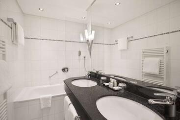 酒店 Doubletree By Hilton Hannover Schweizerhof
