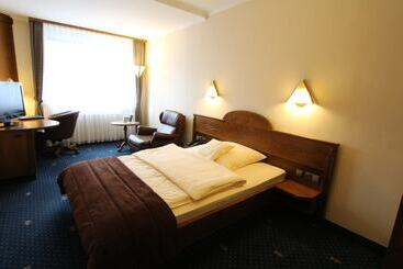 Hotel Eden