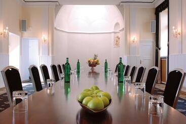 Essener Hof; Sure Hotel Collection By Best Western