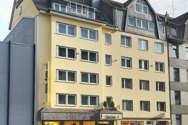 Otel Flora Düsseldorf