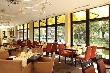 H+ Hotel Bochum