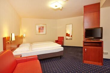 هتل Plaza Inn Goslar
