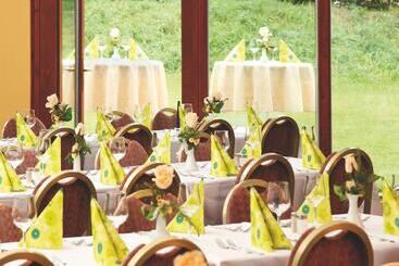 هتل Plaza Inn Goslar
