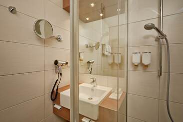هتل Plaza Inn Goslar