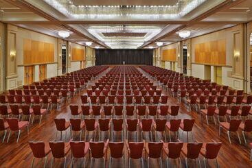 هتل Hilton Dusseldorf