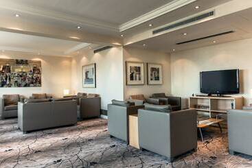 هتل Hilton Dusseldorf
