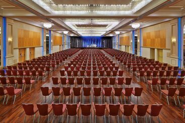 هتل Hilton Dusseldorf