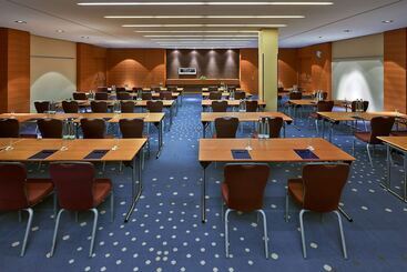 هتل Hilton Dusseldorf