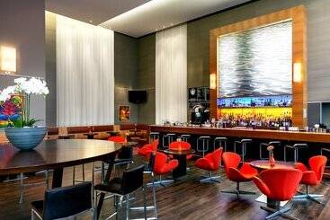 هتل Hilton Dusseldorf