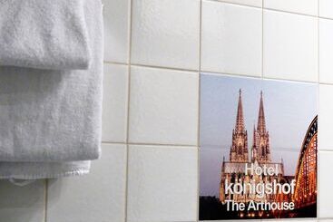 هتل Konigshof The Arthouse