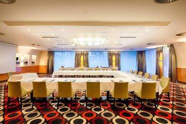 Leonardo Hotel Hannover Airport