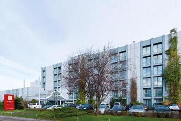 Leonardo Hotel Hannover Airport
