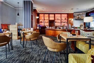 Lindner Hotel Cologne City Plaza, Part Of Jdv By Hyatt
