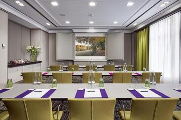 Lindner Hotel Cologne City Plaza, Part Of Jdv By Hyatt