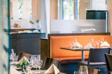 هتل Mercure  Aachen Europaplatz