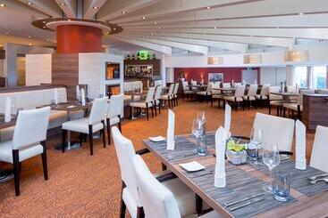 هتل Sheraton Duesseldorf Airport
