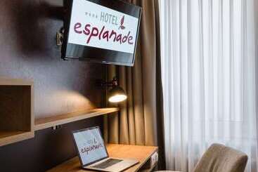 هتل Esplanade Dortmund