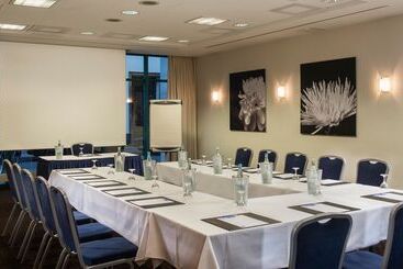 هتل Tryp By Wyndham Köln City Centre