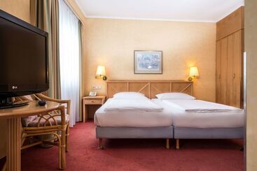 هتل Tryp By Wyndham Köln City Centre