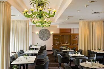 هتل Tryp By Wyndham Köln City Centre