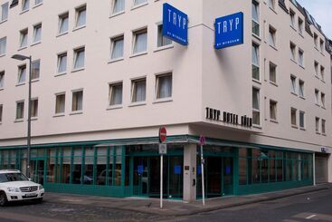 هتل Tryp By Wyndham Köln City Centre