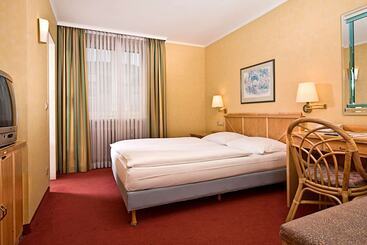 هتل Tryp By Wyndham Köln City Centre