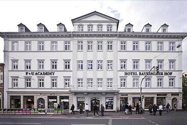 هتل Bayrischer Hof