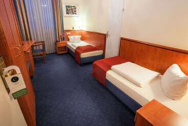 Centro Hotel National Frankfurt, Trademark Collection By Wyndham