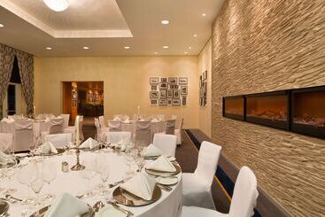 هتل Dolce By Wyndham Bad Nauheim