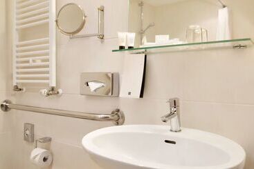 هتل Dolce By Wyndham Bad Nauheim