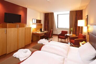هتل Dolce By Wyndham Bad Nauheim