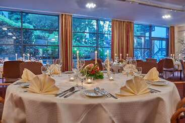 Fletcher Hotel Restaurant Arnsberg Sauerland