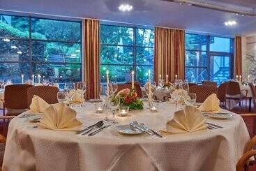 Fletcher Hotel Restaurant Arnsberg Sauerland